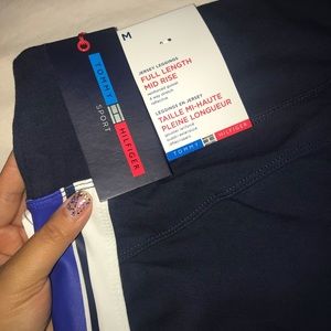 Adorable Tommy Hilfiger Leggings!😍